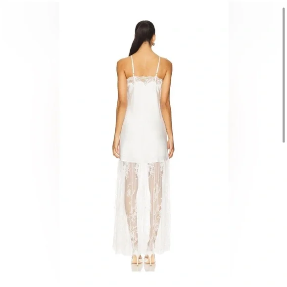 Show Me Your Mumu Celine Dress in Ivory - Picture 4 of 10